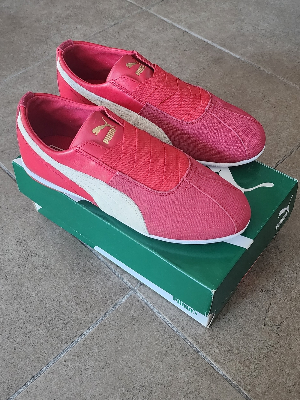 Puma Women’s Eskiva Lo Remaster/ Batbados Cherry Whisper White